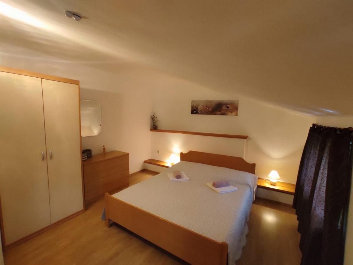 Apartmani Danica Risika Buitenkant foto